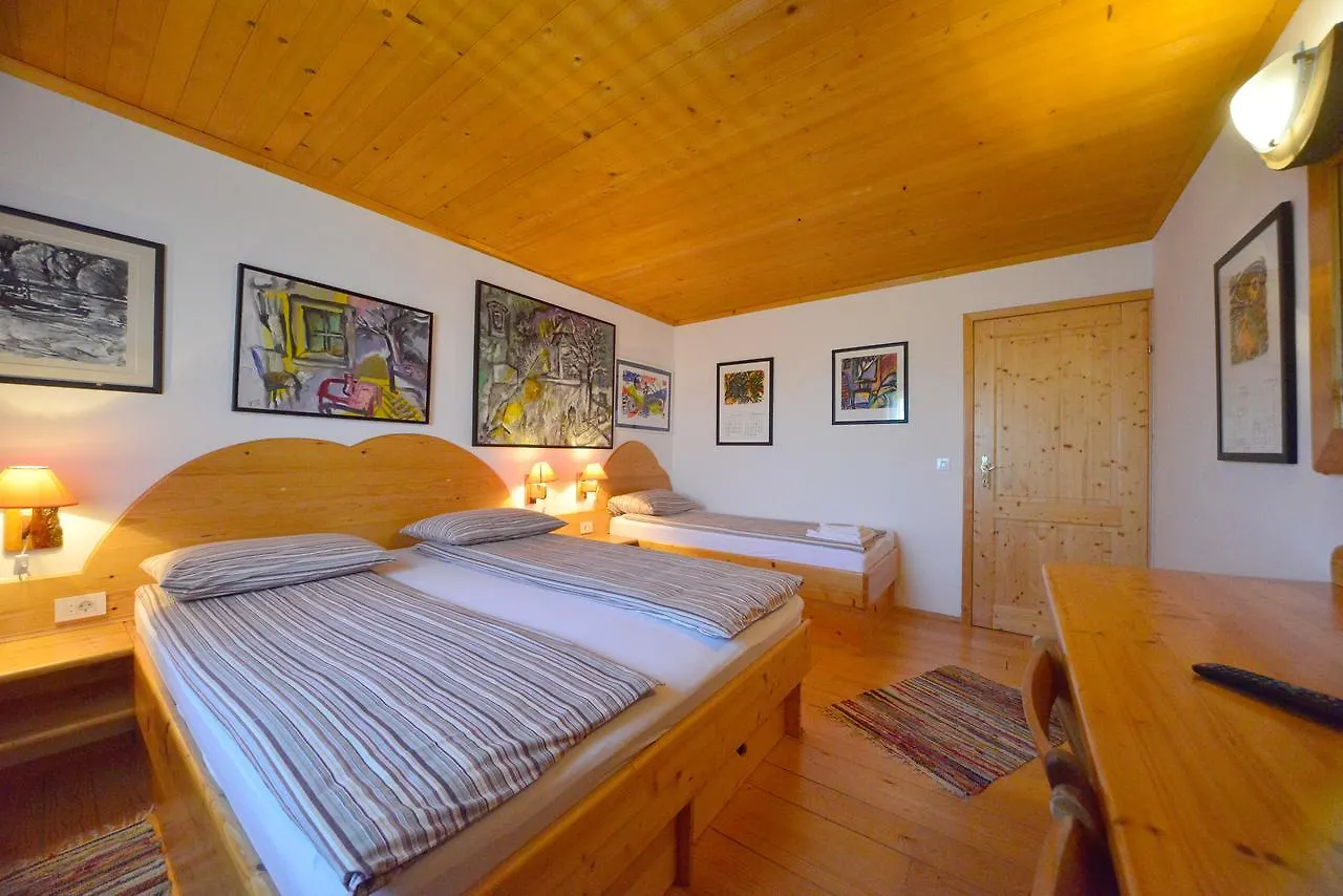 *** Guest house Kod Korita Rooms Crni Lug Croatia